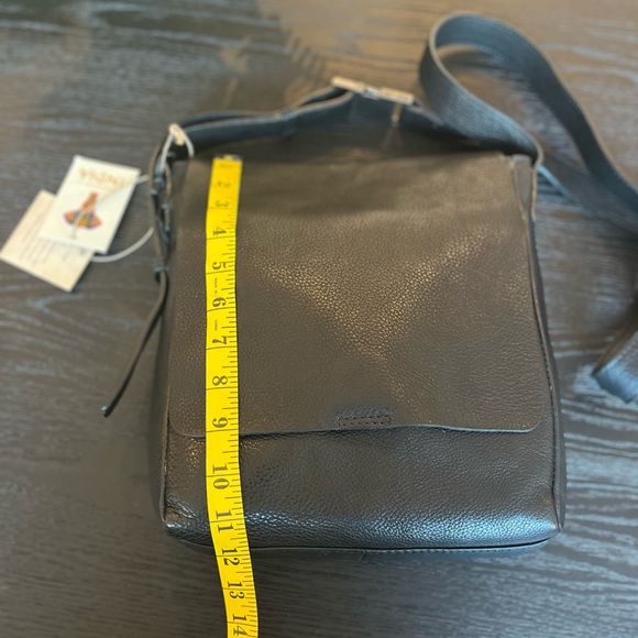 Black Leather Satchel (made in India) - Picture 9 of 10